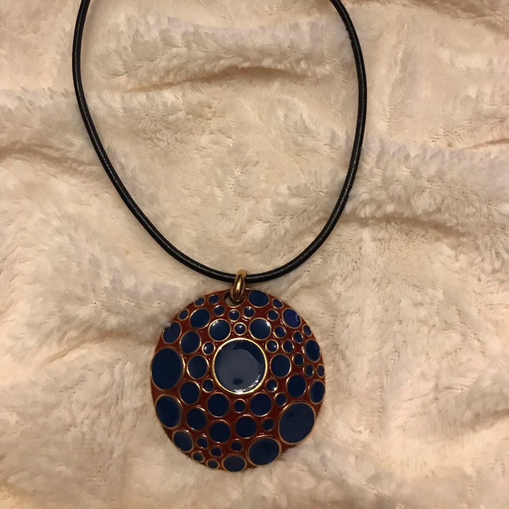 Joan Rivers metal necklace
